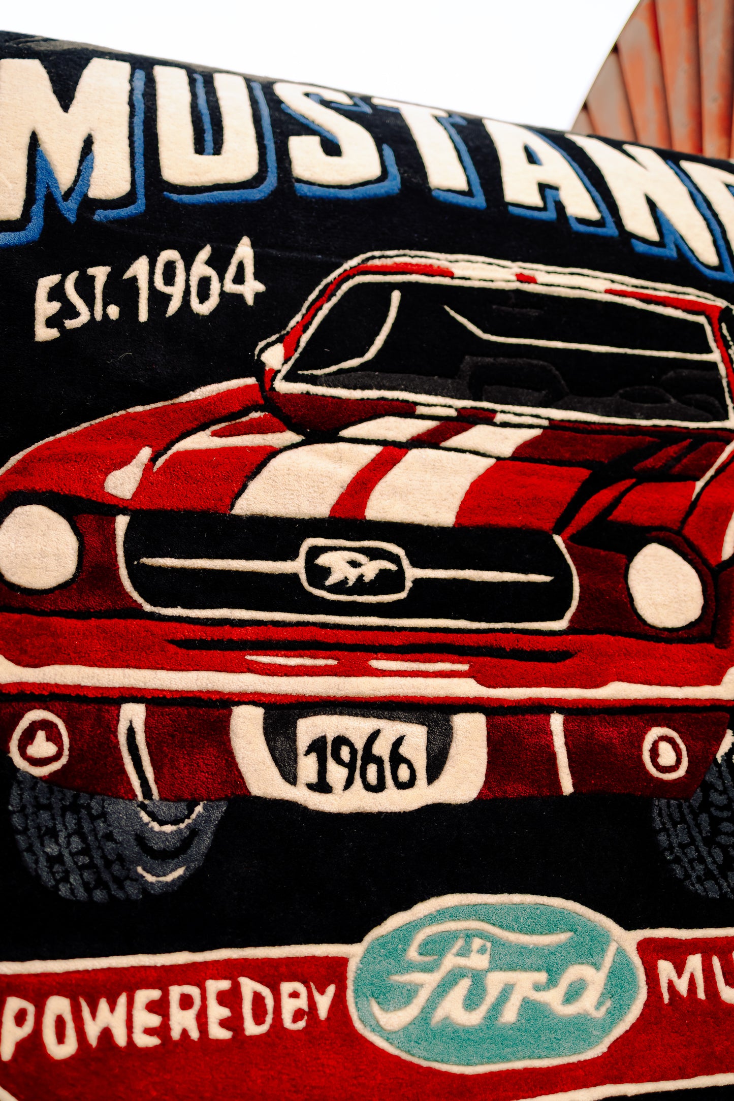 Red Mustang Rug (HT-0632)