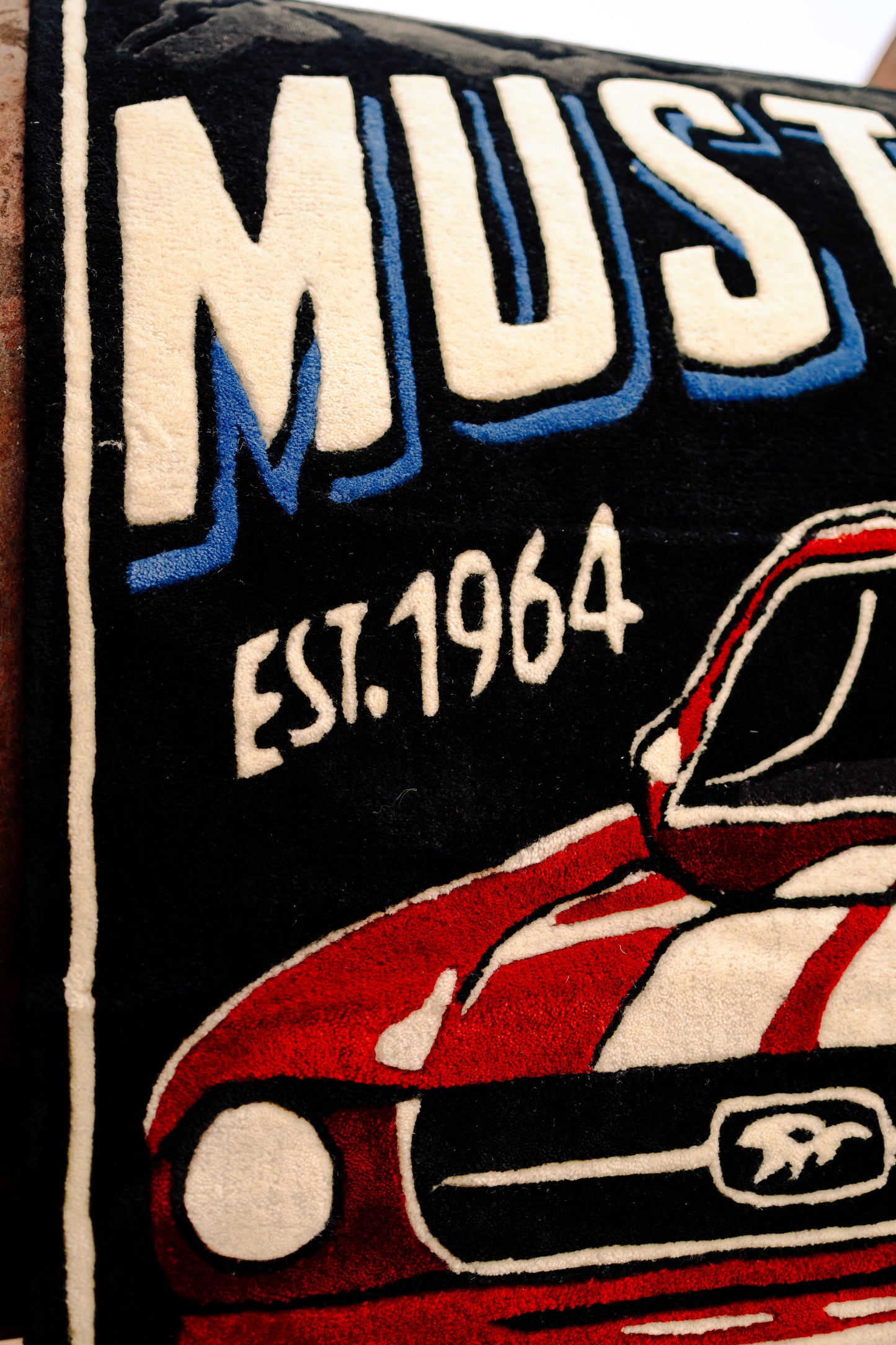 Red Mustang Rug (HT-0632)