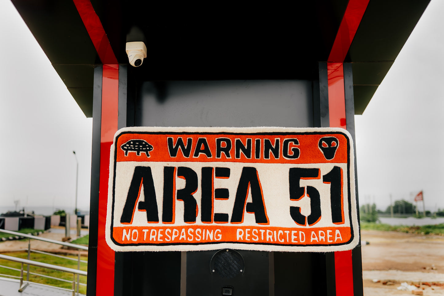 Area 51 Rug ( HT-0633)