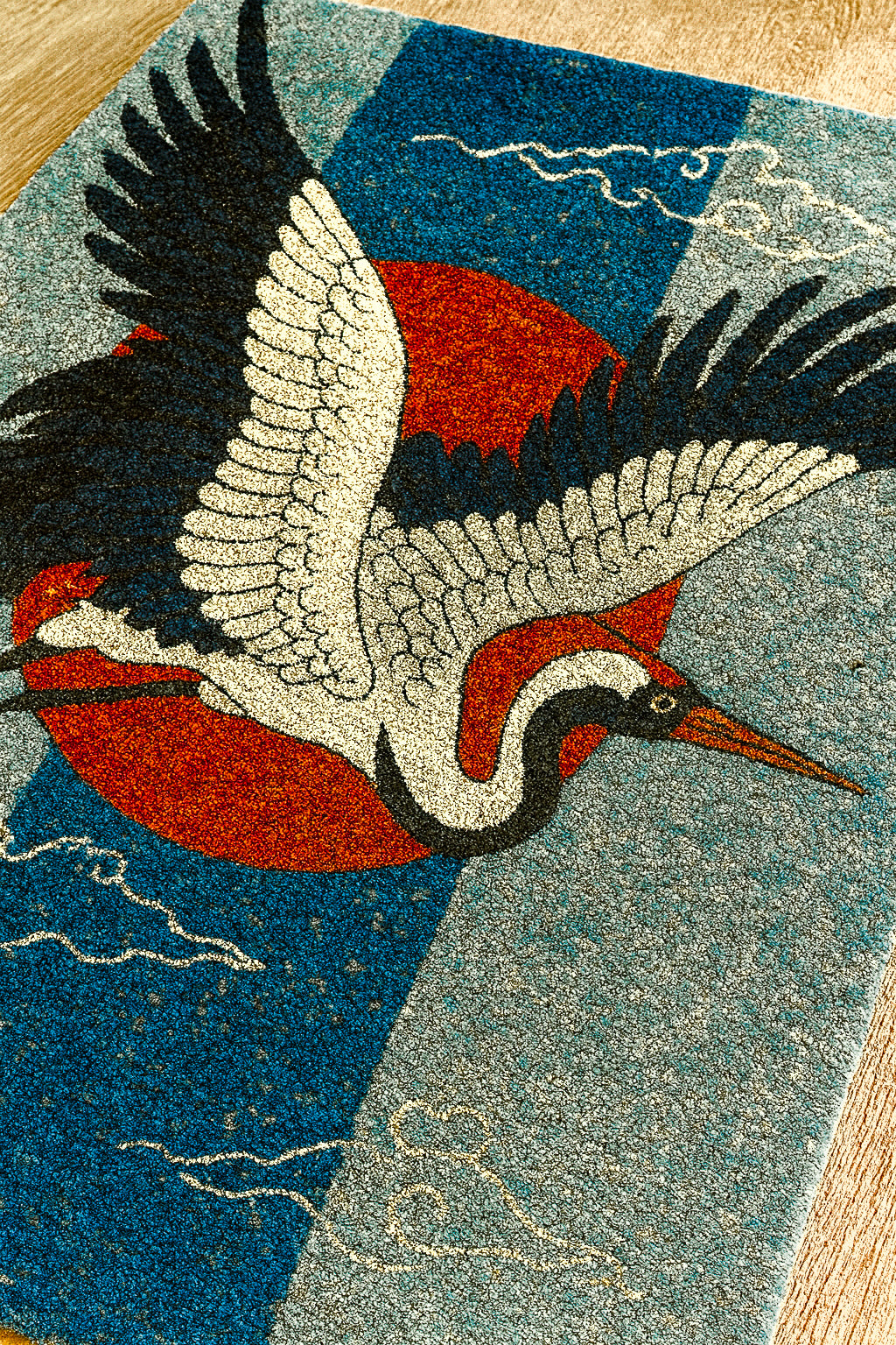 Wings of the East	(HT-01505)