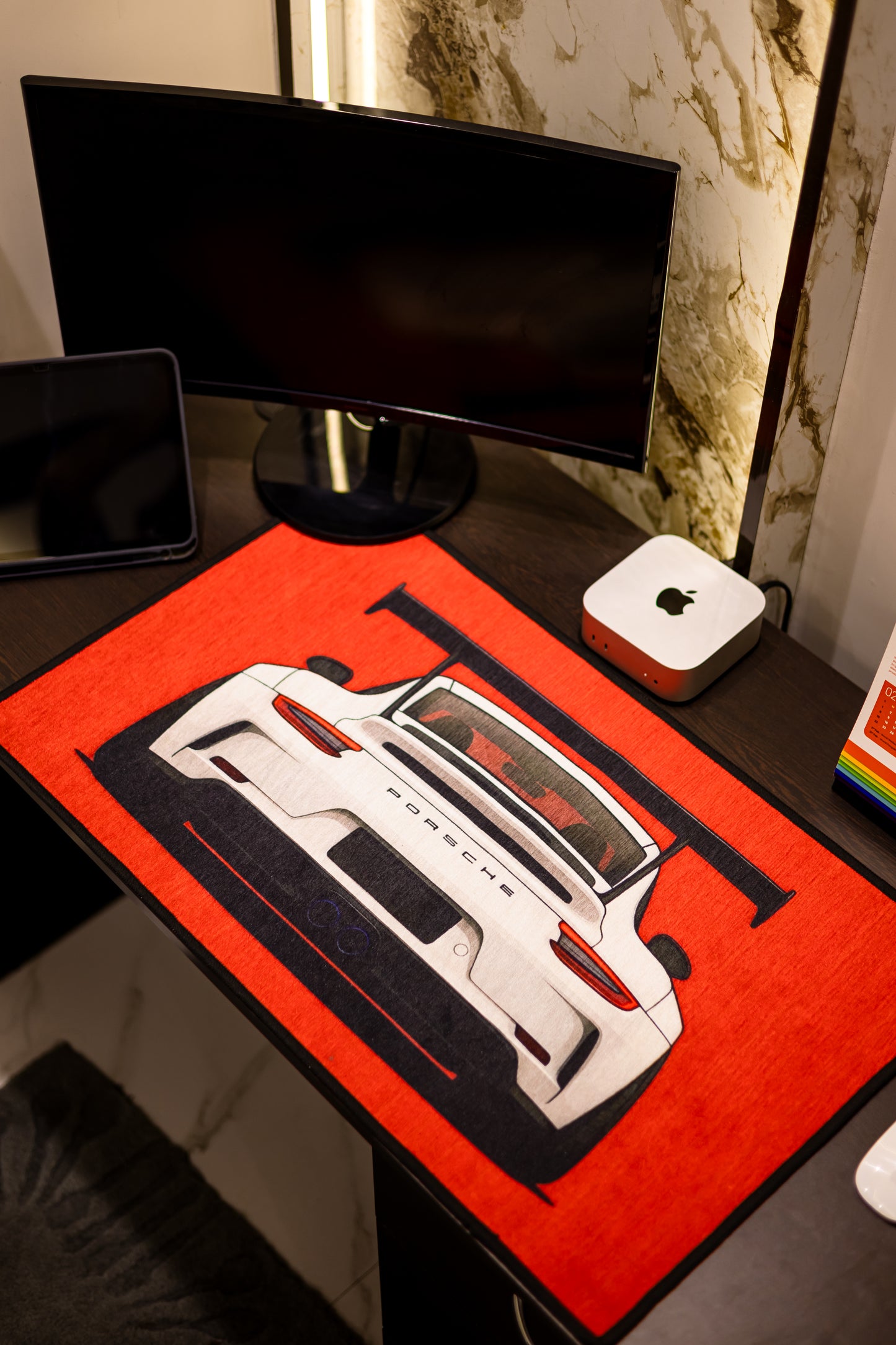 Red Porsche (MM- 0301)