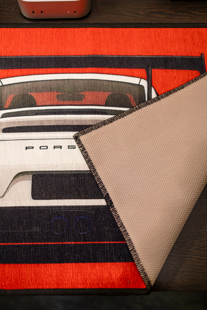 Red Porsche (MM- 0301)