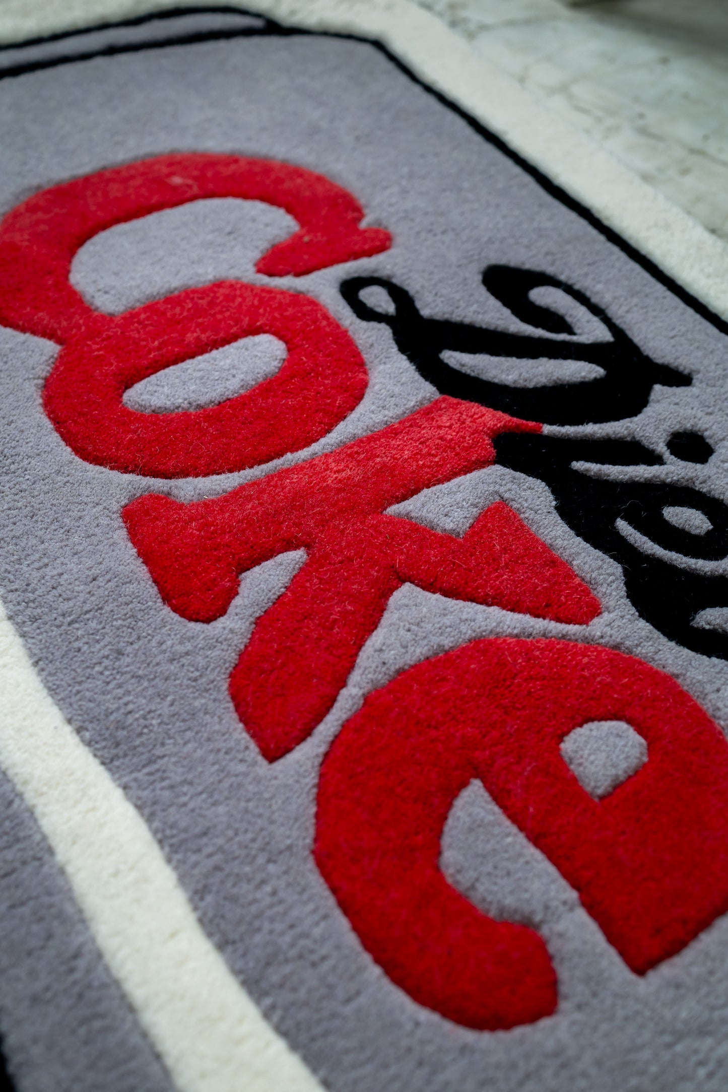Diet Coke Paglu Rug (HT-0653)