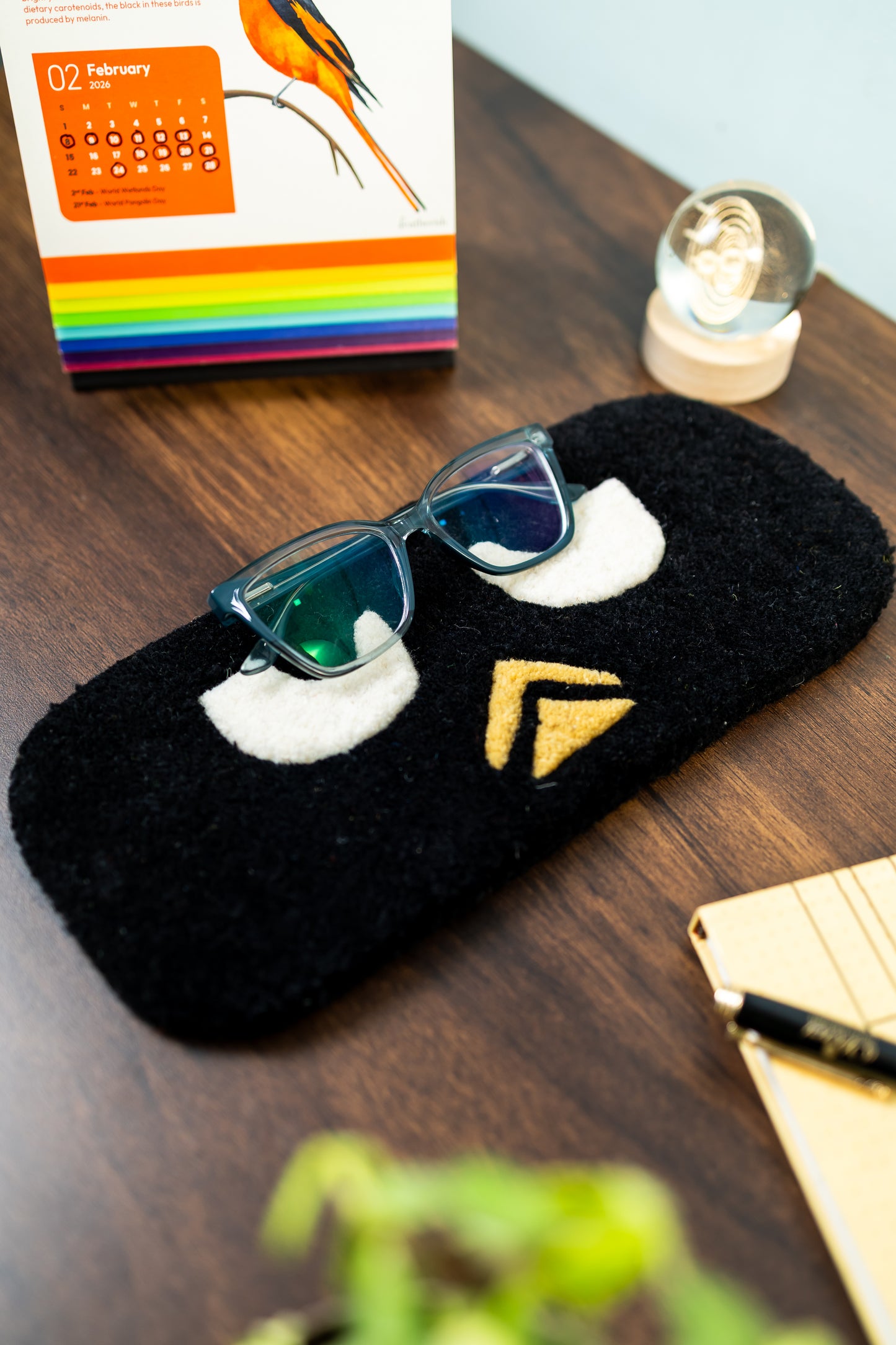 Black Wink (HT-0901)