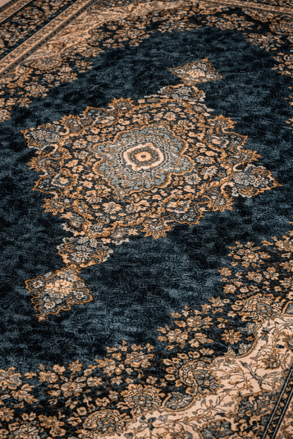 Midnight Medallion (MM- 0110)